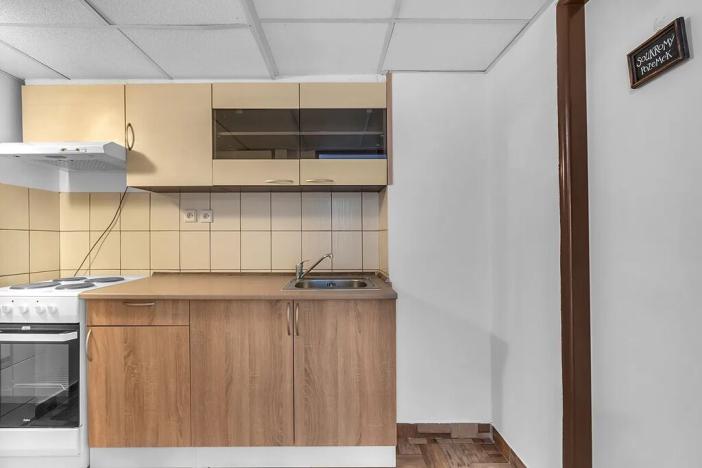 Pronájem bytu 1+kk, Hradec Králové, S. K. Neumanna, 26 m2