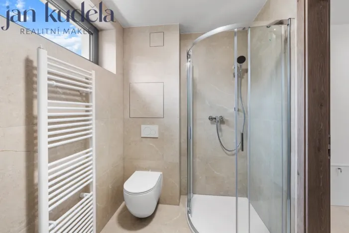 Pronájem bytu 1+kk, Brno, Líšeňská, 29 m2