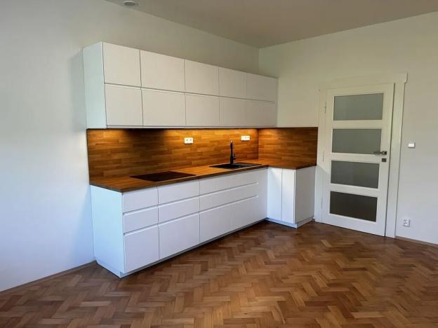 Pronájem bytu 2+kk, Praha - Strašnice, Na Třebešíně, 46 m2