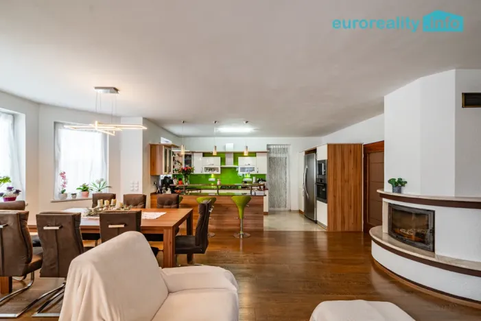 Prodej rodinného domu, Kraslice, Wolkerova, 147 m2