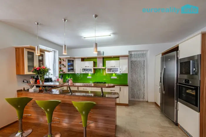 Prodej rodinného domu, Kraslice, Wolkerova, 147 m2