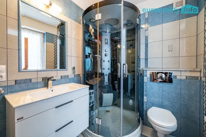 Prodej rodinného domu, Kraslice, Wolkerova, 147 m2