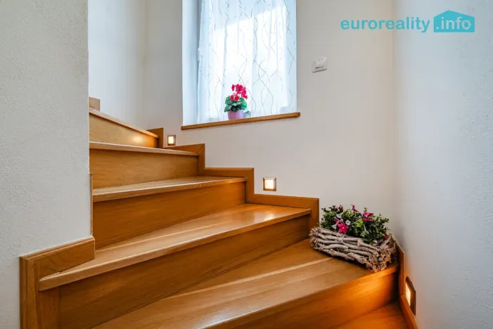 Prodej rodinného domu, Kraslice, Wolkerova, 147 m2