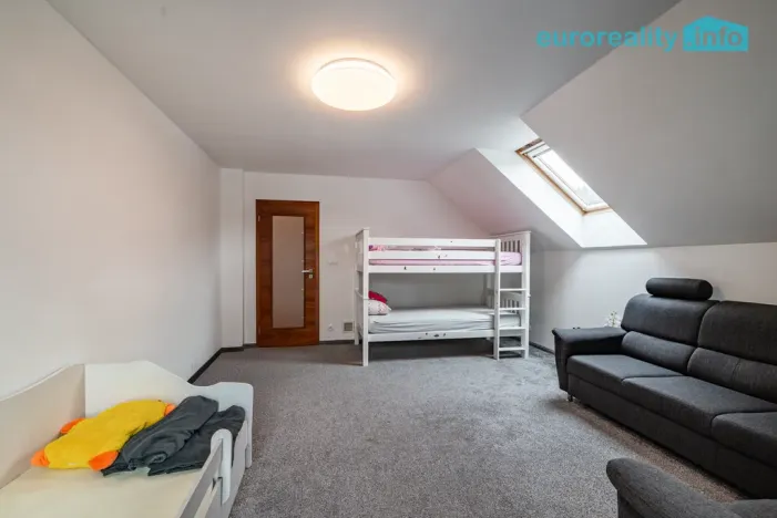 Prodej rodinného domu, Kraslice, Wolkerova, 147 m2