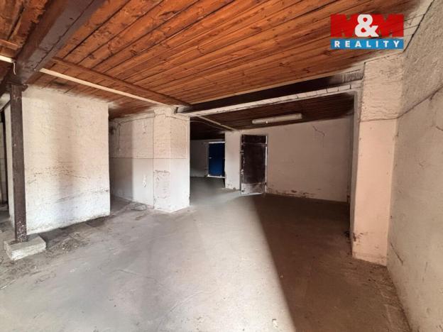 Pronájem skladu, Plzeň, Jateční, 144 m2