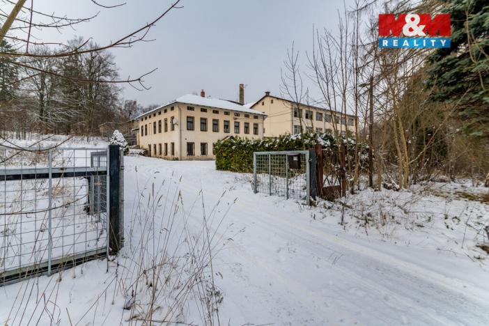 Prodej komerční nemovitosti, Krásná Lípa - Zahrady, 1605 m2