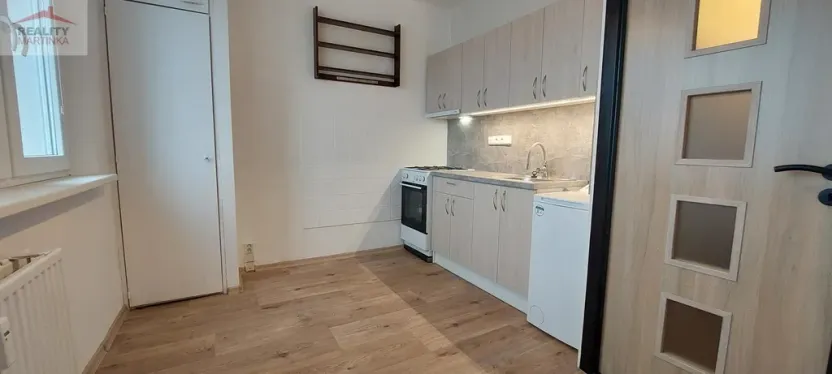 Pronájem bytu 2+1, Vsetín, Bratří Hlaviců, 43 m2