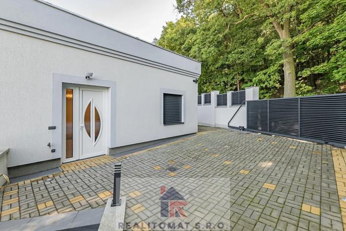 Prodej rodinného domu, Praha - Komořany, Pod lesem, 175 m2