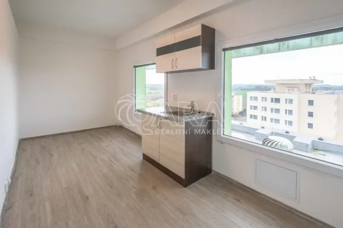 Pronájem bytu 1+kk, Neratovice, Kojetická, 12 m2