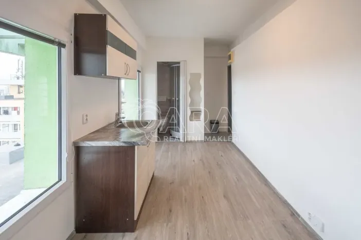 Pronájem bytu 1+kk, Neratovice, Kojetická, 12 m2