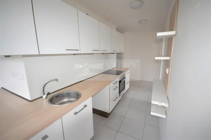 Pronájem bytu 3+1, Chomutov, Chomutov, 68 m2