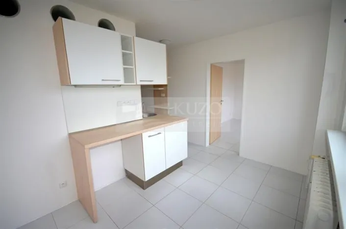 Pronájem bytu 3+1, Chomutov, Chomutov, 68 m2