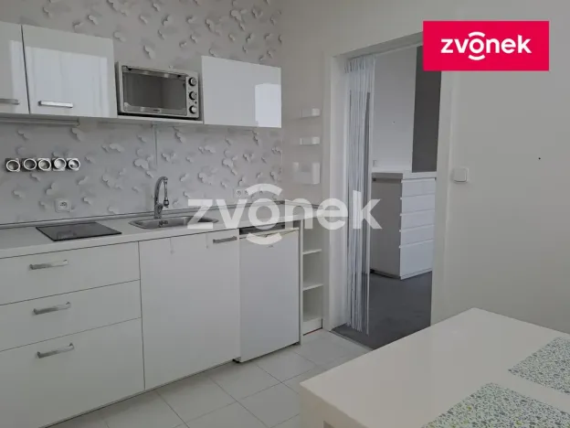 Pronájem bytu 1+1, Zlín, Česká, 33 m2