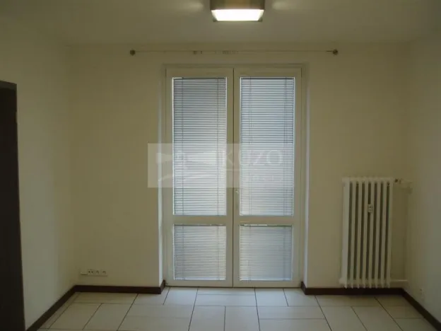 Pronájem bytu 1+1, Chomutov, Haškova, 30 m2