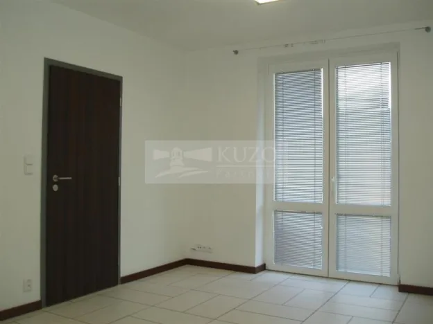 Pronájem bytu 1+1, Chomutov, Haškova, 30 m2