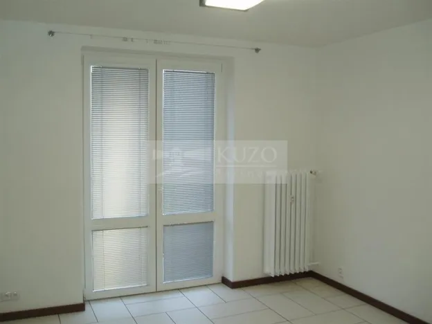 Pronájem bytu 1+1, Chomutov, Haškova, 30 m2