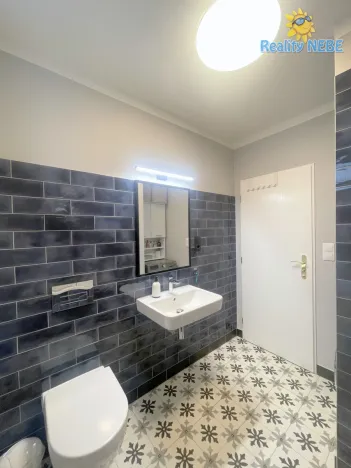 Pronájem bytu 4+1, Praha - Hodkovičky, Na výspě, 103 m2