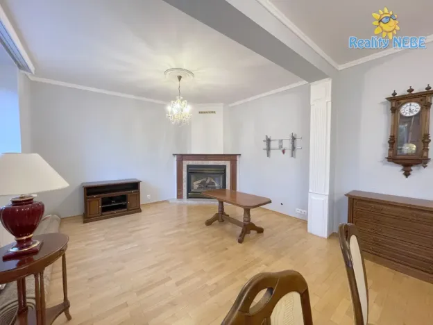 Pronájem bytu 4+1, Praha - Hodkovičky, Na výspě, 103 m2