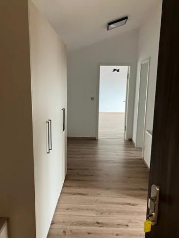 Pronájem bytu 2+kk, Praha - Prosek, Prosecká, 75 m2