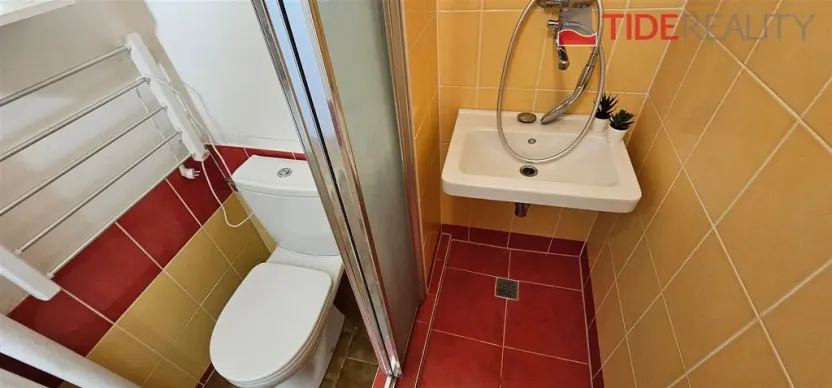 Prodej bytu 1+kk, Praha - Břevnov, Nad Kajetánkou, 25 m2