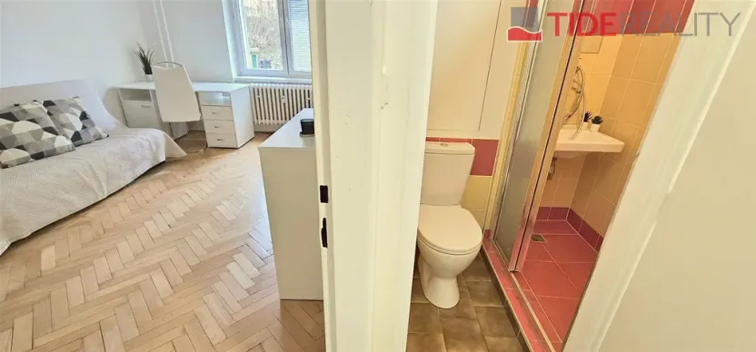 Prodej bytu 1+kk, Praha - Břevnov, Nad Kajetánkou, 25 m2