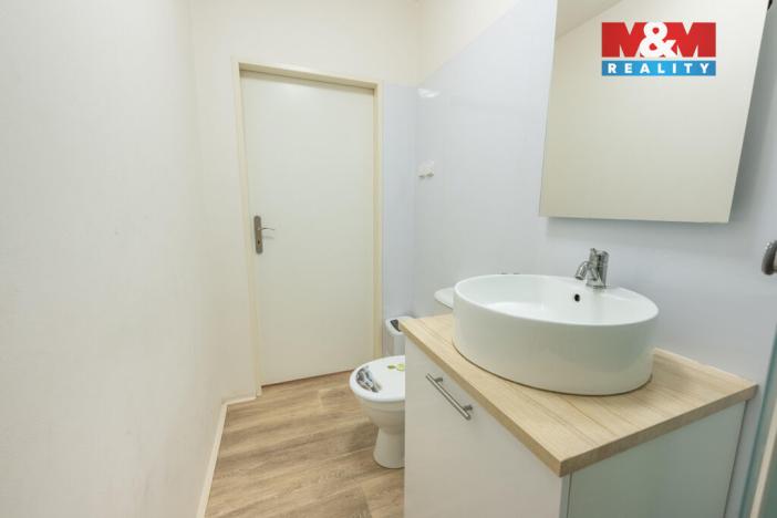 Prodej komerční nemovitosti, Praha - Břevnov, Bělohorská, 49 m2