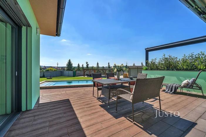 Prodej vily, Stará Huť, 188 m2