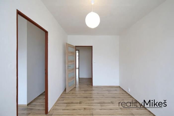 Prodej bytu 3+1, Železný Brod, Na Vápence, 73 m2