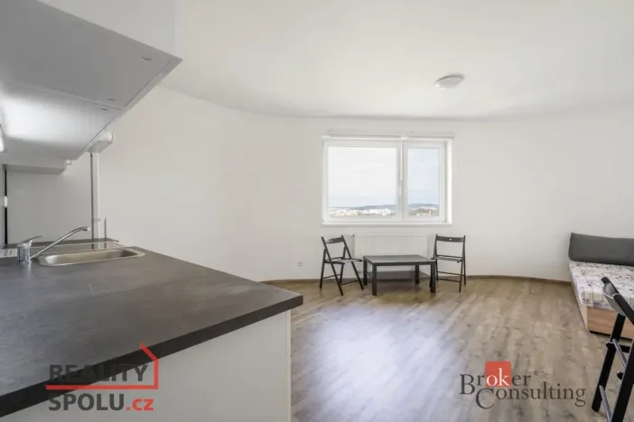 Pronájem bytu 1+kk, Brno - Černá Pole, třída Generála Píky, 35 m2