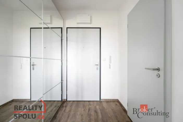 Pronájem bytu 1+kk, Brno - Černá Pole, třída Generála Píky, 35 m2