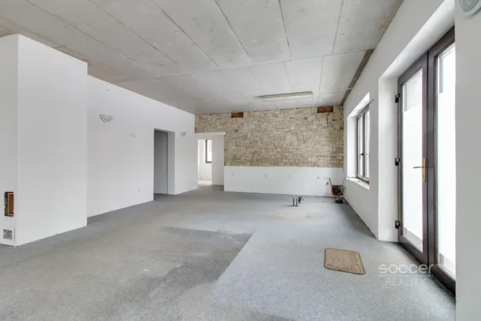 Pronájem kanceláře, Praha - Horní Počernice, Mezihoří, 90 m2