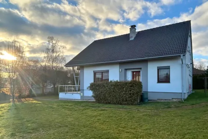 Pronájem rodinného domu, Kyšice, V. Vlčka, 222 m2