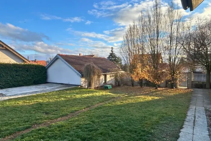 Pronájem rodinného domu, Kyšice, V. Vlčka, 222 m2