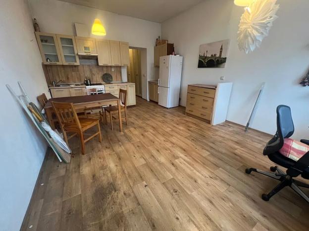 Pronájem bytu 2+kk, Praha - Libeň, Sokolovská, 39 m2