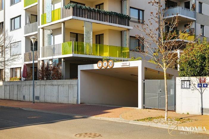 Prodej bytu 3+kk, Praha - Dolní Chabry, K Beranovu, 84 m2