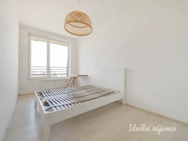 Pronájem bytu 2+kk, Praha - Troja, Hnězdenská, 45 m2