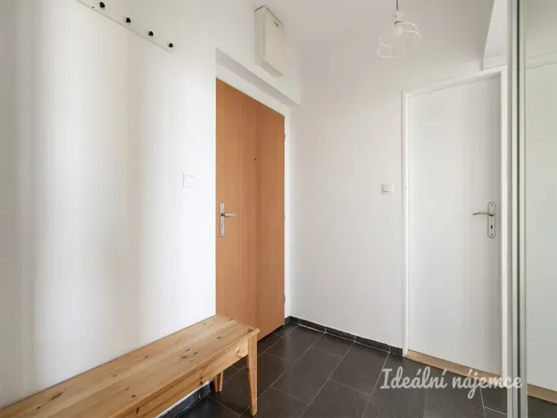 Pronájem bytu 2+kk, Praha - Troja, Hnězdenská, 45 m2