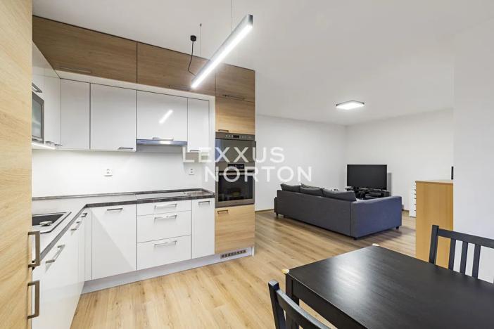 Prodej bytu 2+kk, Praha - Modřany, K Vystrkovu, 65 m2