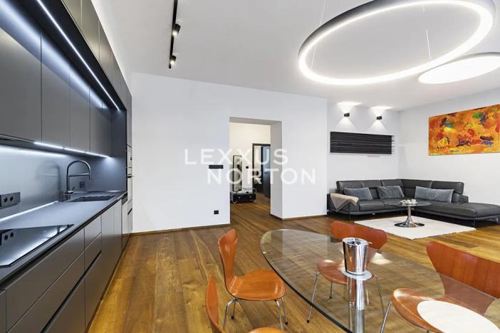 Prodej bytu 3+kk, Praha - Josefov, Dušní, 94 m2