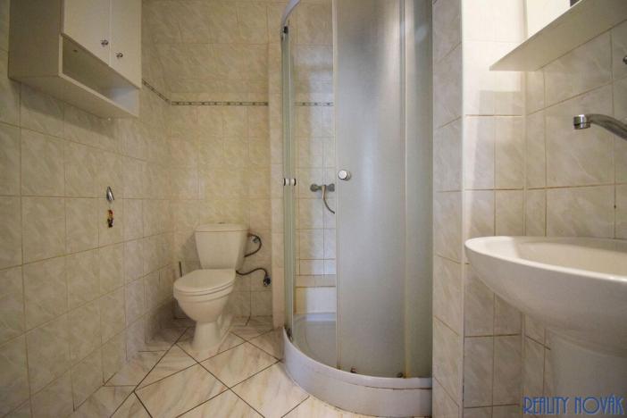 Pronájem bytu 2+1, Ústí nad Labem - Krásné Březno, Drážďanská, 75 m2