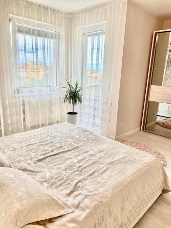 Pronájem bytu 4+kk, Praha - Strašnice, Zvěřinova, 109 m2