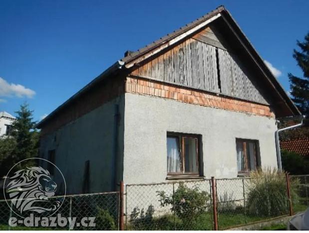 Dražba rodinného domu, Suchdol, 71 m2