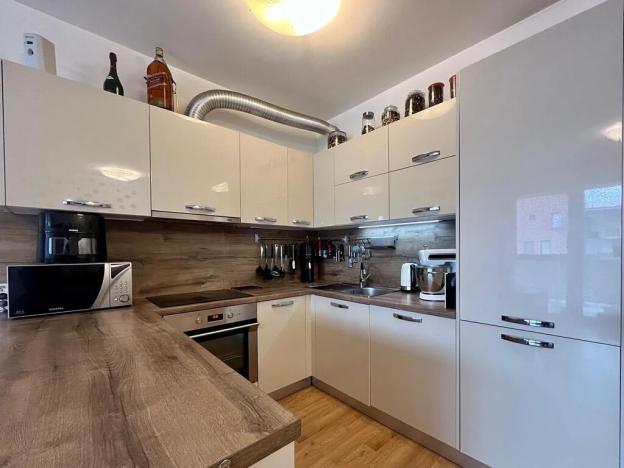 Pronájem bytu 3+kk, Praha - Čakovice, Bermanova, 81 m2