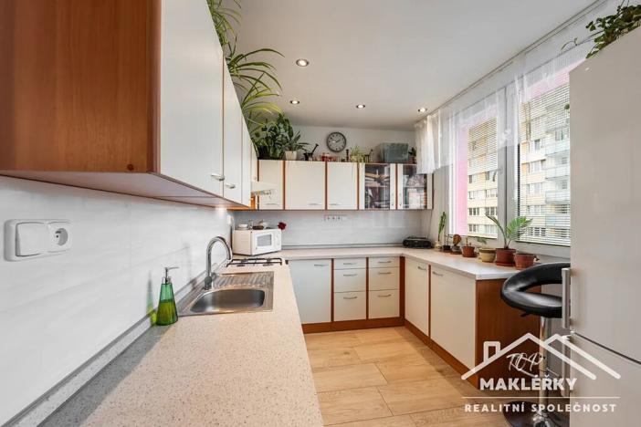 Prodej bytu 2+1, Kolín, Čechovy sady, 62 m2