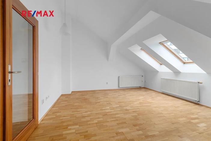 Pronájem bytu 3+kk, Plzeň, Uhelná, 120 m2