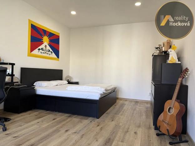 Pronájem bytu 2+kk, Praha - Vinohrady, Šrobárova, 49 m2