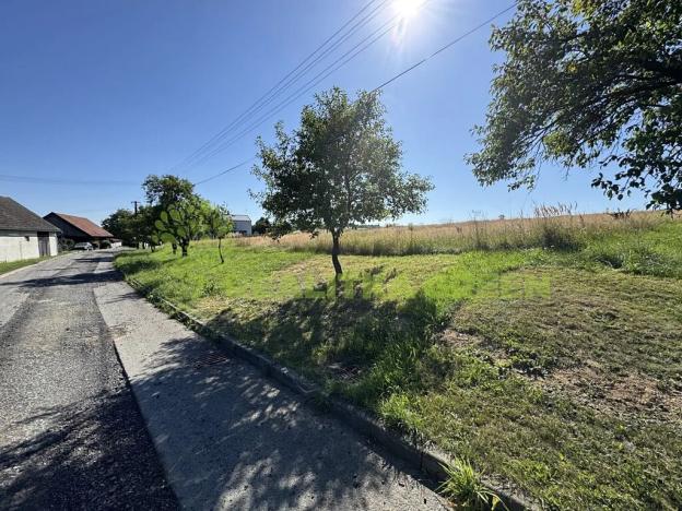 Prodej pozemku pro bydlení, Ostrata, 1191 m2