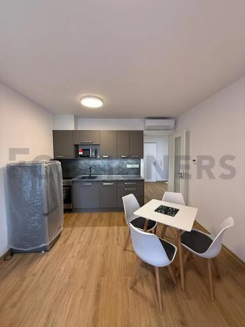 Pronájem bytu 2+kk, Pardubice, Rokycanova, 54 m2