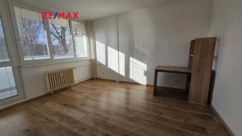Pronájem bytu 1+1, Kolín, Dělnická, 31 m2