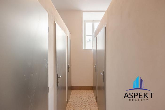 Pronájem bytu 1+kk, Praha - Bubeneč, Keramická, 25 m2